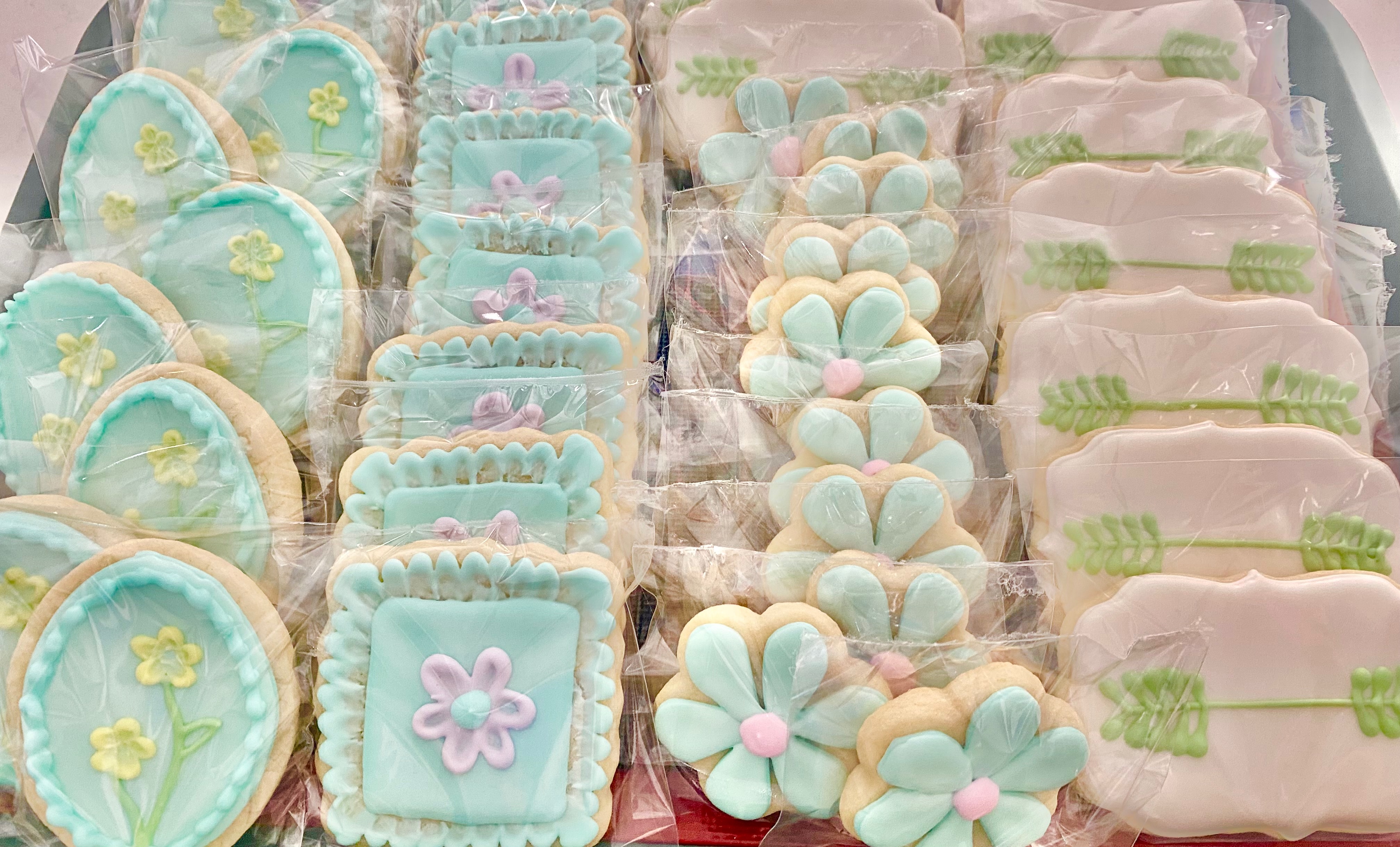 Floral sugar cookies